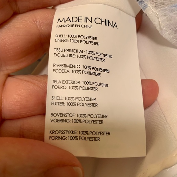 Club Monaco Handkerchief Skirt 🔴 - Picture 10 of 12